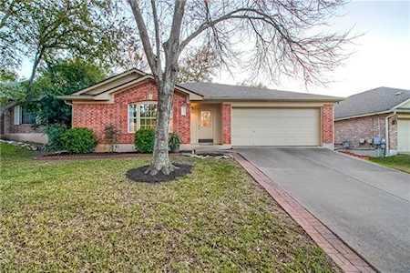 5807 Fitchwood Ln Austin, TX 78749