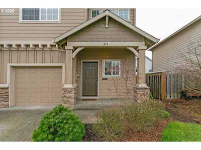917 NW 2nd Ave Canby, OR 97013