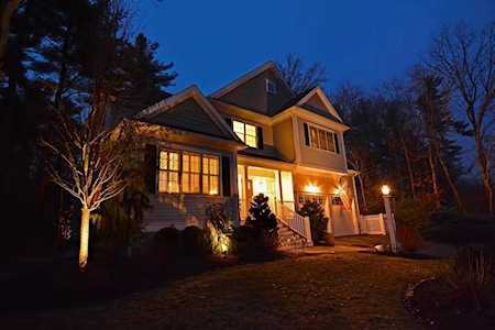 24 Erik Road Medfield, MA 02052