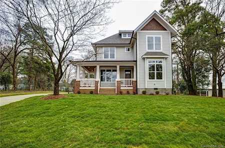 2425 Roslyn Ave Charlotte, NC 28208