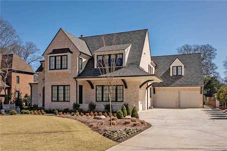 2335 Vernon Dr Charlotte, NC 28211