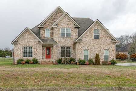 2219 Richard Garrett Christiana, TN 37037