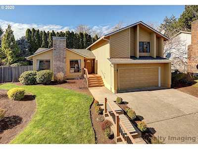 8845 SW Oxbow Ter Beaverton, OR 97008