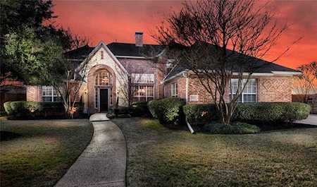 6421 Wildwood Drive Mckinney, TX 75072