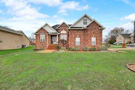 210 Quad Oak Dr Mount Juliet, TN 37122