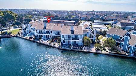 16087 Saint Croix Circle Huntington Beach, CA 92649