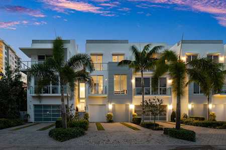 136 Mac Farlane Drive Delray Beach, FL 33483
