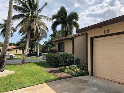 18 Kensington Ln #18 Boynton Beach, FL 33426