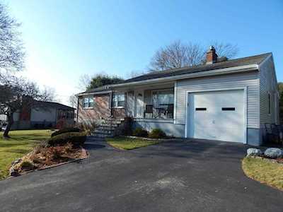 18 Briarwood Road Framingham, MA 01701