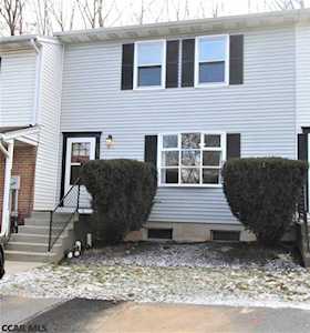 287 Oakwood Avenue State College, PA 16803