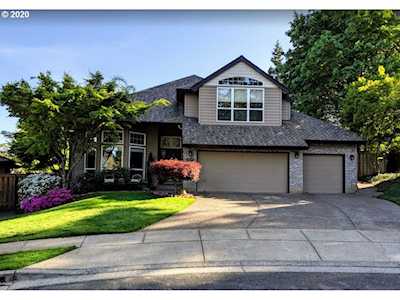 10230 SW Snowgoose Pl Beaverton, OR 97007