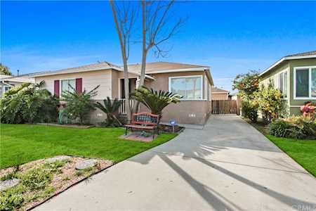 2622 Denmead Street Lakewood, CA 90712
