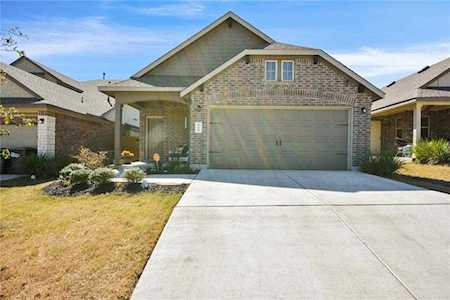 509 Nautical Loop Kyle, TX 78640