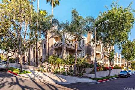 2604 E 20th Street #301E Signal Hill, CA 90755