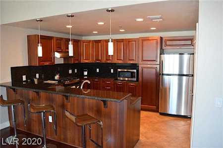 150 N Las Vegas Blvd #819 Las Vegas, NV 89101