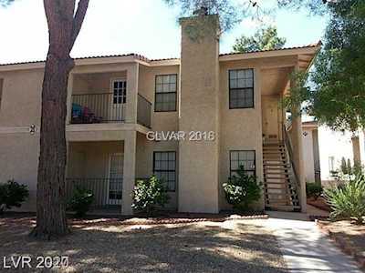 5576 Rochelle Ave #28B Las Vegas, NV 89103