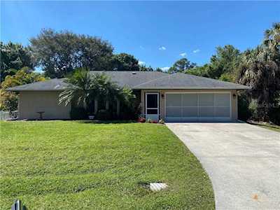 2393 Bogota St Port Charlotte, FL 33980