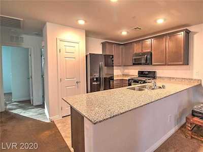 4628 Woolcomber St Las Vegas, NV 89115