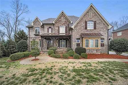 9805 Proud Clarion Ct Waxhaw, NC 28173