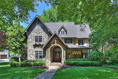 1572 Sterling Rd Charlotte, NC 28209