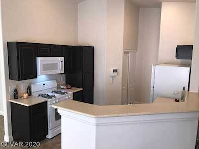 9124 Goose Lake Way #101 Las Vegas, NV 89149