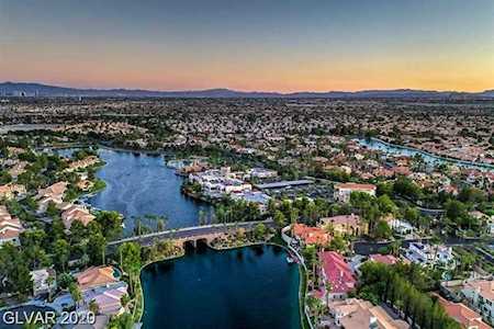 8117 Bay Harbor Dr Las Vegas, NV 89128