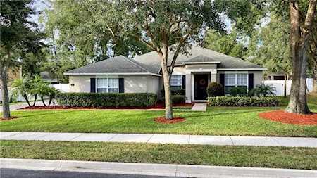 2391 Parkside Glen Drive Apopka, FL 32712