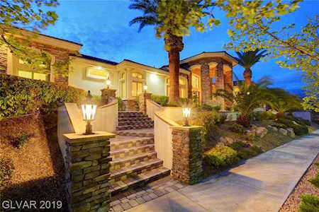 9800 Moonridge Ct Las Vegas, NV 89134