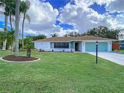 6900 Wittman Dr Fort Myers, FL 33919