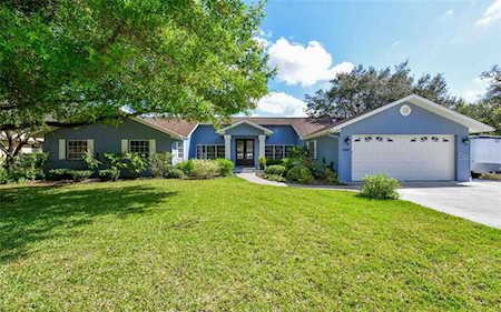 1320 Oak Point Ct Venice, FL 34292