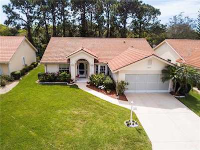 8407 Creekview Ln Englewood, FL 34224