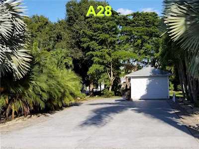 5777 Brightwood Dr Fort Myers, FL 33905