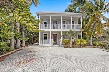 11528 Andy Rosse Ln Captiva, FL 33924