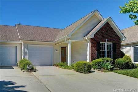 197 Oak Village Parkway Mooresville, NC 28117