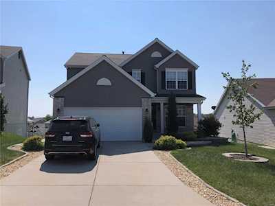 906 Tower Place Ofallon, MO 63366