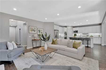 359 Bayside Court Costa Mesa, CA 92627