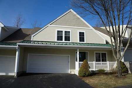 22 Harvest Circle #22 Holden, MA 01520