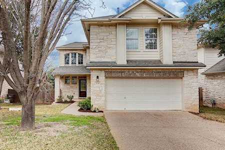 2036 Kimbrook Dr Round Rock, TX 78681