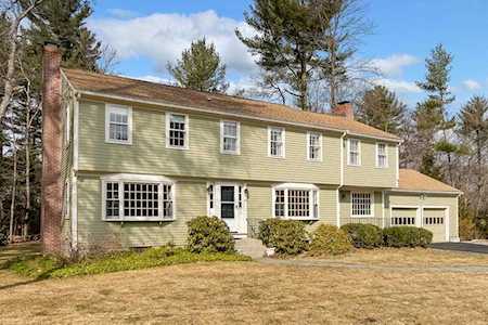 26 Joseph Reed Ln Acton, MA 01720