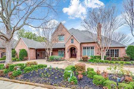 2304 Hawthorne Avenue Colleyville, TX 76034