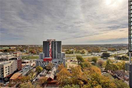 603 Davis St #1608 Austin, TX 78701
