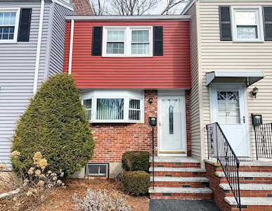 98 Cedar Street #18 Wakefield, MA 01880