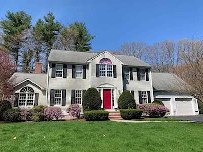 9 Justin Dr Mansfield, MA 02048