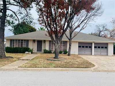 318 Dove Creek Trail Southlake, TX 76092