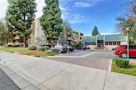 12121 Centralia Street #208 Lakewood, CA 90715