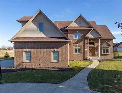 7611 Perrier Drive Indianapolis, IN 46278