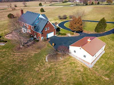 664 Anderson Ln Shelbyville, KY 40065