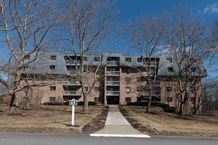 65 Commons Dr #207 Shrewsbury, MA 01545