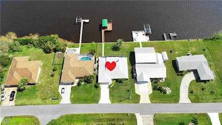 2292 Harbour Drive Punta Gorda, FL 33983