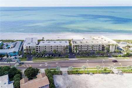 3500 Gulf Blvd #203 Belleair Beach, FL 33786